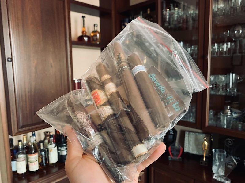 How to store cigars without a humidor